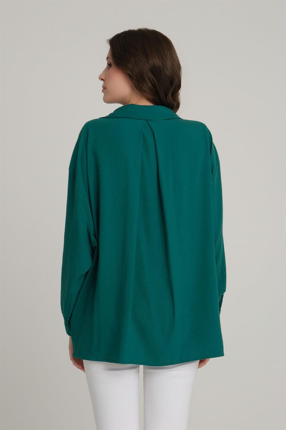 Oversize Düğme Detaylı Gömlek