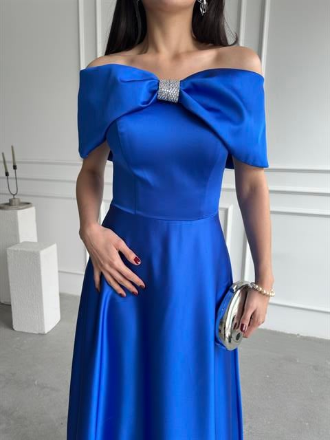 Saks Mavi Önü Taşlı Fiyonk Detaylı AbiyeAbiye & Mezuniyet ElbisesiST55302-1035
