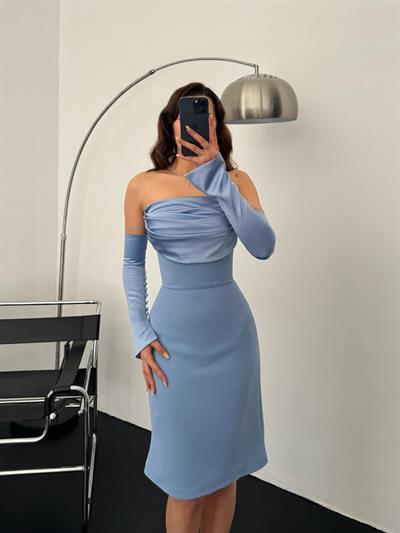 Bebe Mavi Saten Kol Detaylı Midi Abiye ElbiseAbiye & Mezuniyet ElbisesiST5512-1168Saten Kol Detaylı  Abiye Elbise