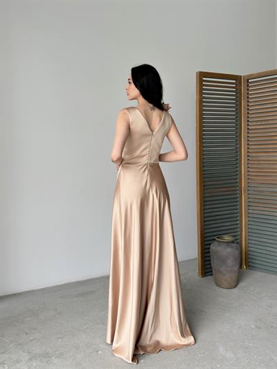 Gold Kruvaze Yaka Omuz Detaylı Saten Abiye ElbiseAbiye & Mezuniyet ElbisesiST5632-1037