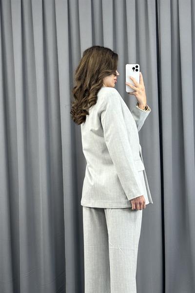 Gri Önü Düğmeli Broş Detayılı Vatkalı Blazer CeketBlazer CeketST-5380-5823TİCİMAX