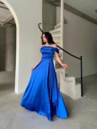 Saks Mavi Taş Askılı Düşük Kol Saten AbiyeAbiye & Mezuniyet ElbisesiST5645-6118