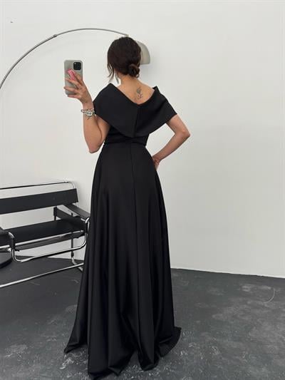 Siyah Önü Taşlı Fiyonk Detaylı  AbiyeAbiye & Mezuniyet ElbisesiST5534-1035