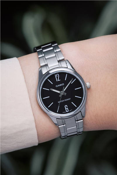 Casio LTP-V005D-1BUDF Kadın Kol Saati
