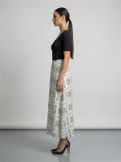 Apsen Kadın Beyaz Geometrik Desenli Yüksek Bel Lastikli Dökümlü A-Kesim Maksi Etek 2204-90