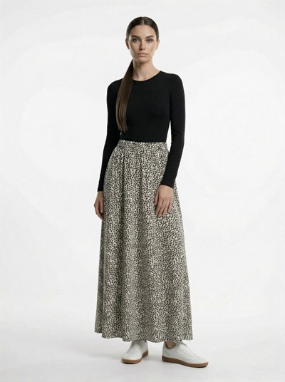 Apsen Kadın Krem Siyah Leopar Desenli Yüksek Bel Lastikli Dökümlü A-Kesim Maksi Etek 2204-100