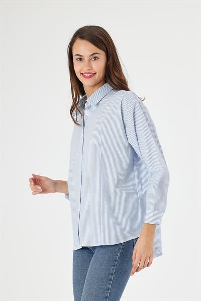 Kadın Çizgili Sırtı Düğme Detaylı Oversize/Geniş Kalıp Dokuma Gömlek 5186/75