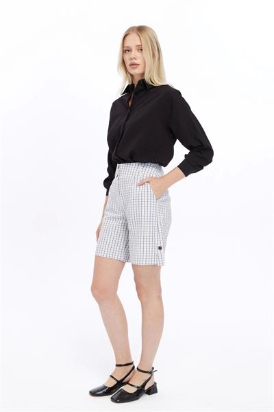 Kadın Sarı Cepli Düğme Detaylı Ekose Şort 360/50