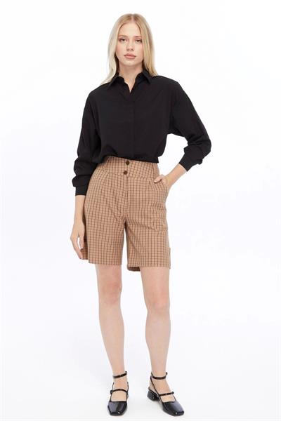Kadın Sarı Cepli Düğme Detaylı Ekose Şort 360/50