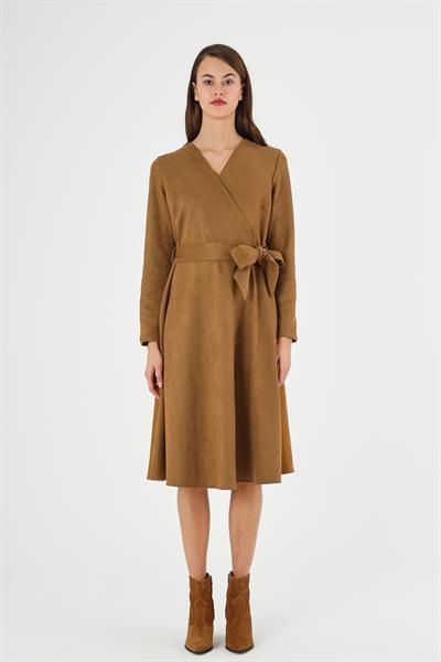 Kadın Süet Kuşaklı Kruvaze Yaka Detaylı Kloş Midi Boy Kışlık Elbise 4407/110