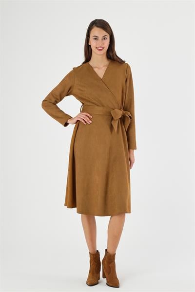 Kadın Süet Kuşaklı Kruvaze Yaka Detaylı Kloş Midi Boy Kışlık Elbise 4407/110