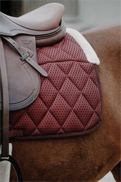 EQUITHÈME Pro Air Eyer Altlığı - Bordo (At Boyu / Full)