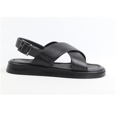 Ulus 2404 Siyah Deri Montali Sandalet