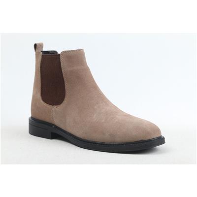 Ulus 301 Kum Süet Chelsea Bot