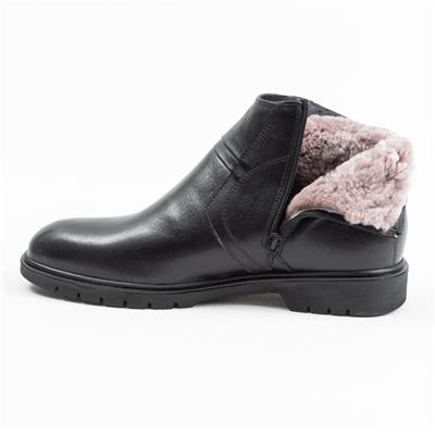 Ulus 901 Siyah Hakiki Kürklü Klasik Bot
