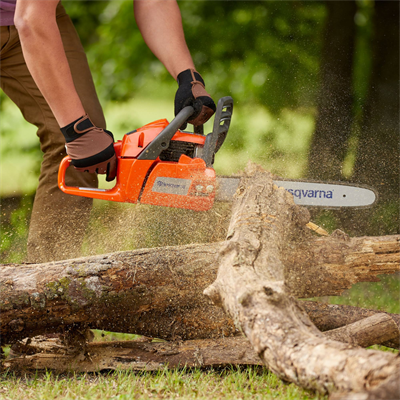 Husqvarna 120 Mark II Benzinli Ağaç Kesme Makinesi