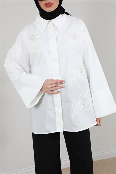 Çiçek İşlemeli Gömlek - Beyaz