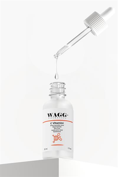 C Vitamini Cilt Tonu Eşitleyici ve Aydınlatıcı Bakım Serumu 30ML