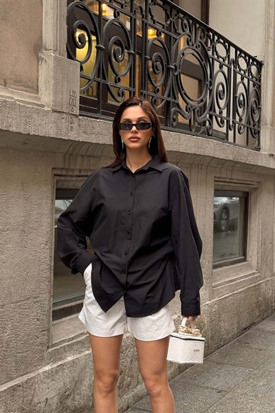 Kadın Siyah Oversize Modal Gömlek – Minimal Şıklık MLB178