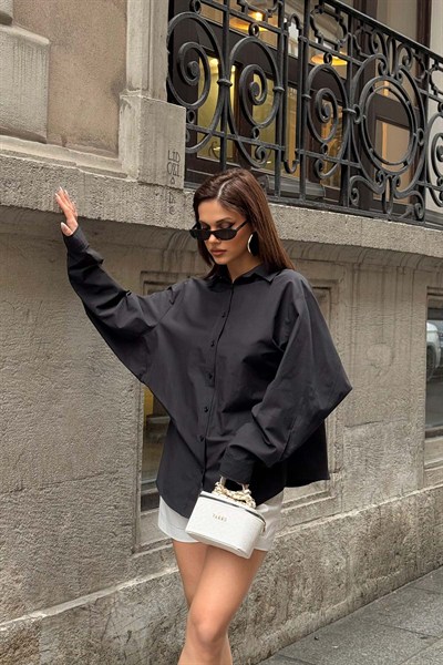 Kadın Siyah Oversize Modal Gömlek – Minimal Şıklık MLB178