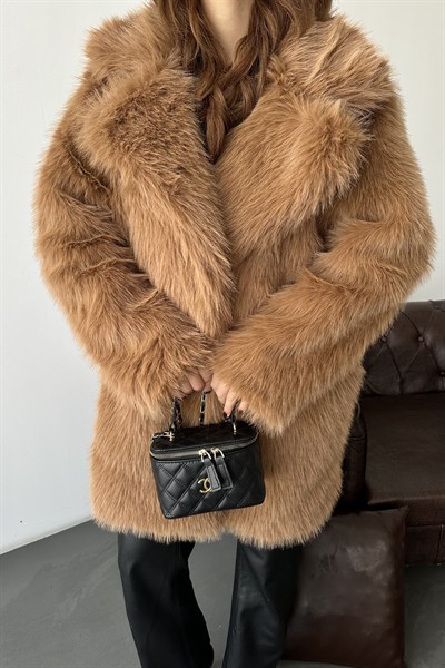 Kadın Taba Oversize Premium Kürk Kaban MLB106