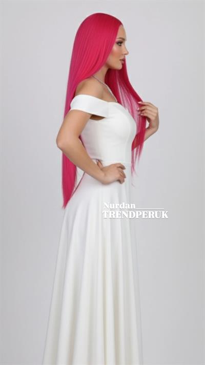 Koyu Pembe Ekstra Uzun Tül Peruk