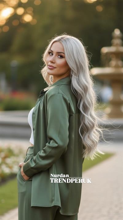 Uzun Su Dalgası Fiber Sentetik Peruk - Küllü Beyaz