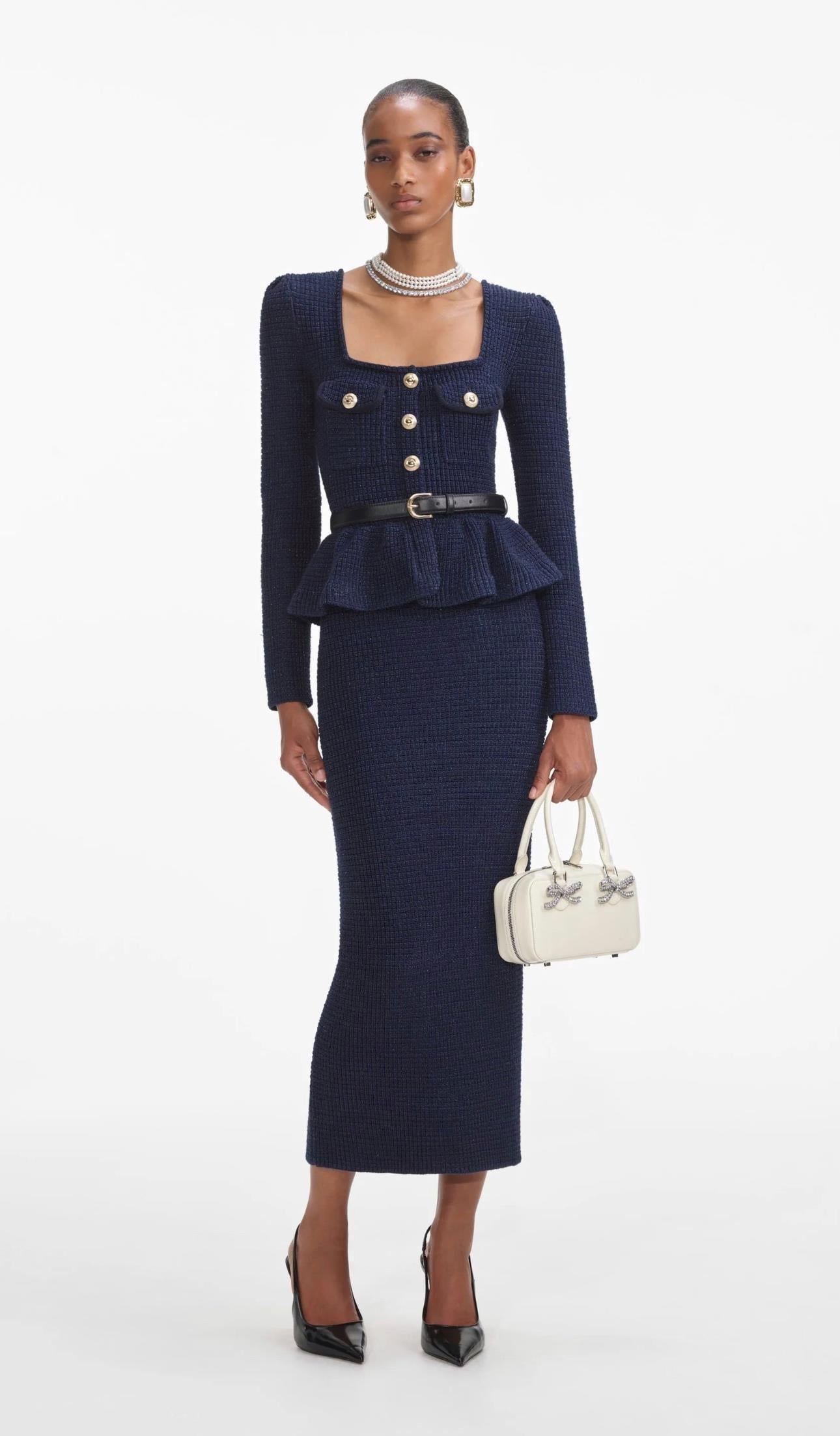 TASARIM PEPLUM DETAYLI DÜPMELİ LACİVERT KALEM MİDİ ELBİSE