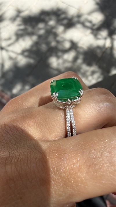 Emerald Lover