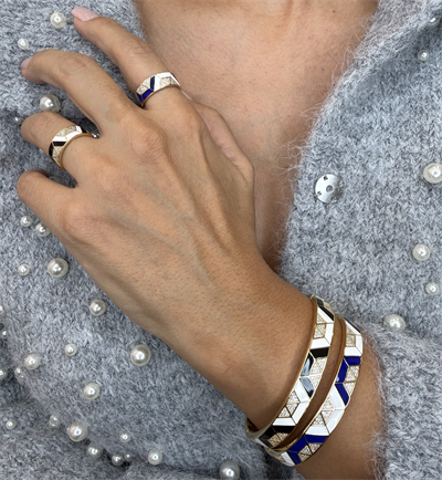 Modern Grace Ring