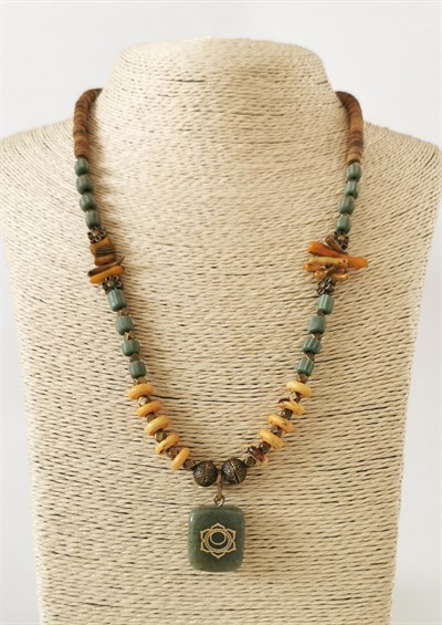 Doğal Taş Detaylı Ahşap Boncuklu Bohem Etnik Tasarım Kolye