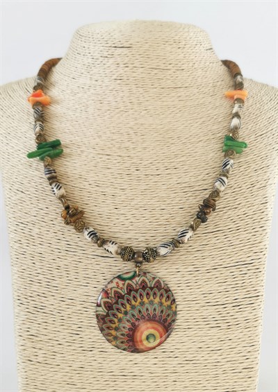 Doğal Taş Detaylı Etnik Desenli Bohem Tasarım Kolye