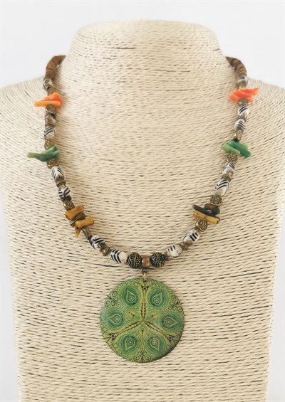 Doğal Taş Detaylı Etnik Desenli Bohem Tasarım Kolye