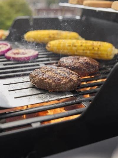 Weber SPIRIT E-325 Gazlı Barbekü Mangal