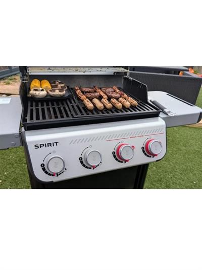 Weber SPIRIT E-425 Gazlı Barbekü Mangal