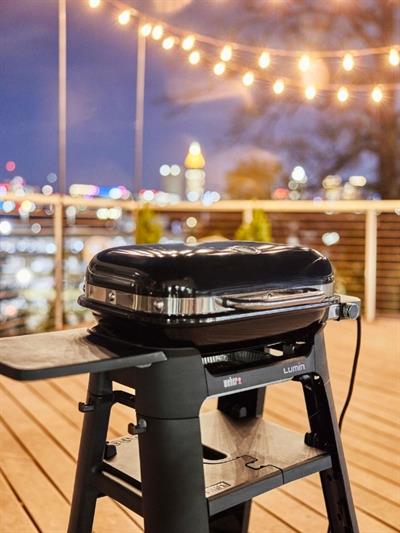 Weber Lumin™ Compact 1000 Elektrikli Izgara – Black 2 200 W | 315 °C Sear | Smoke · Steam · Keep Warm