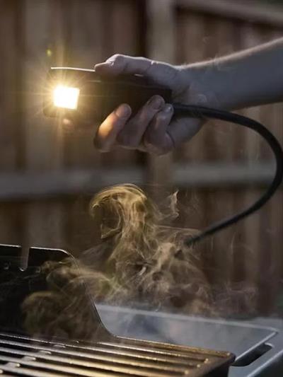 Weber Works Esnek LED Aydınlatma – Snap‑On Grille Işığı (Model: 3400518)