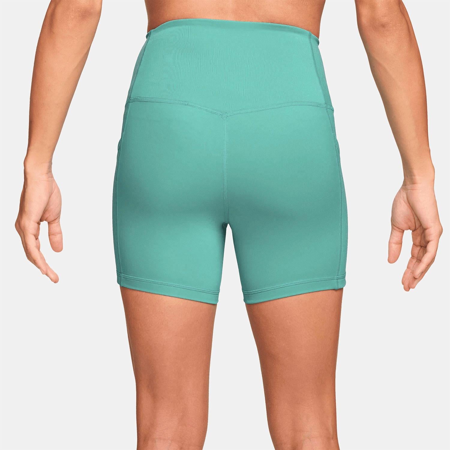 NikeCourt Dri-FIT Yüksek Belli 4 Kadın Tenis Şortu