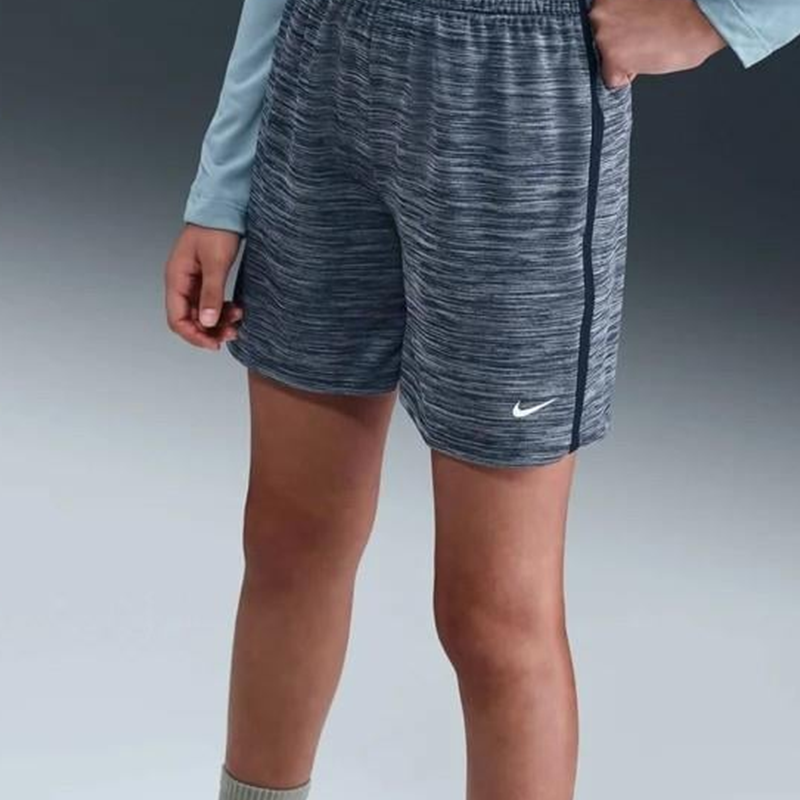 Nike Multi Dri-FIT Erkek Çocuk Antrenman Şortu