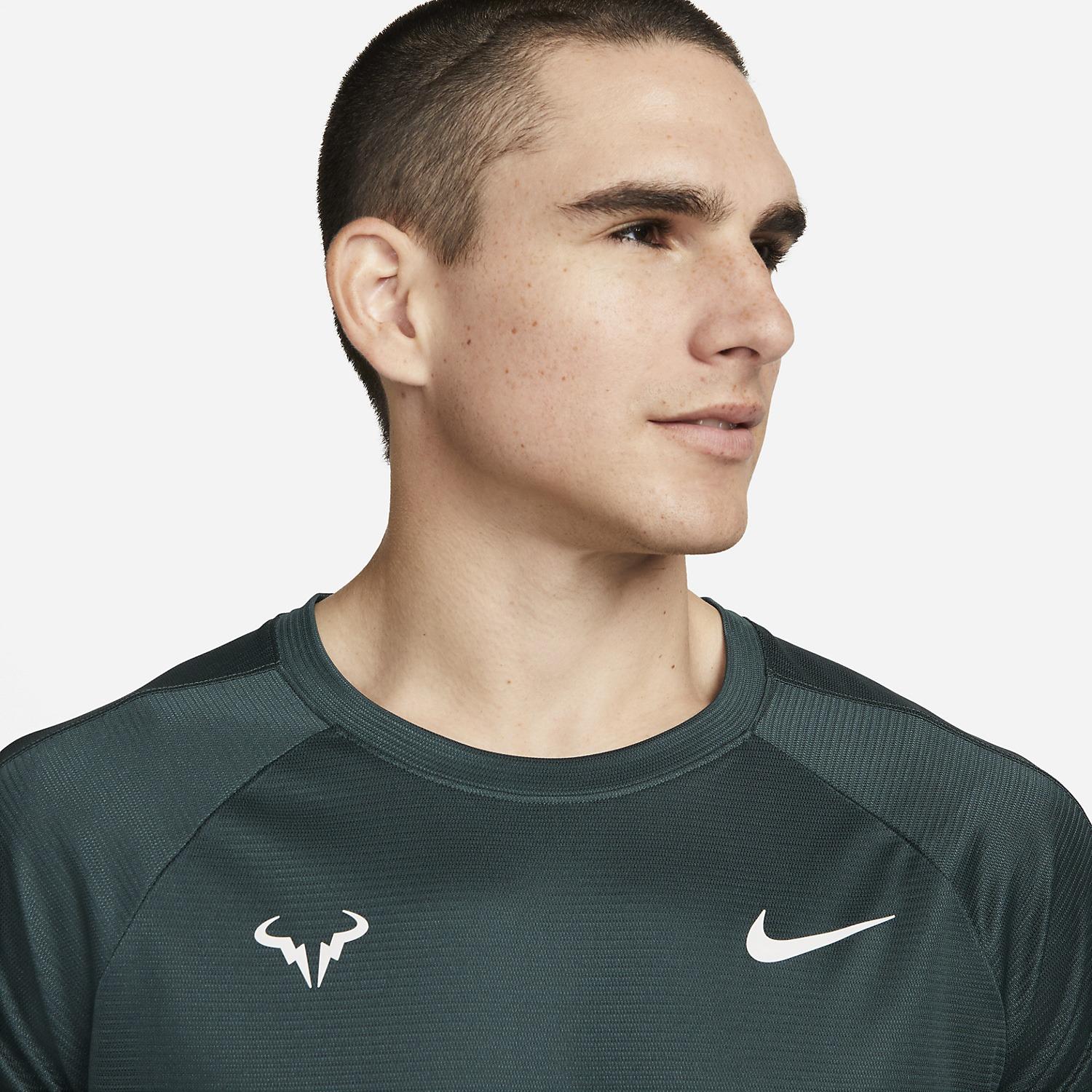 Nike Dri-FIT Rafa Challenger Kısa Kollu Erkek Tenis Üstü