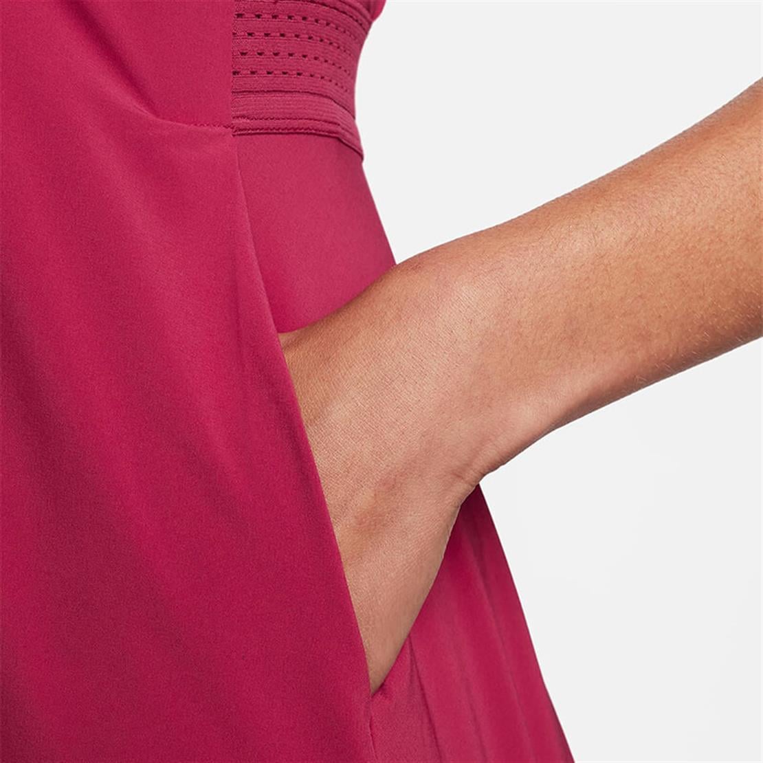 Nike Dri-FIT Advantage Kadın Tenis Elbisesi
