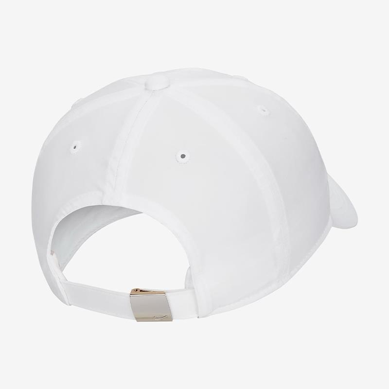 Nike Dri-FIT Club Yumuşak Metal Swoosh Çocuk Şapkası