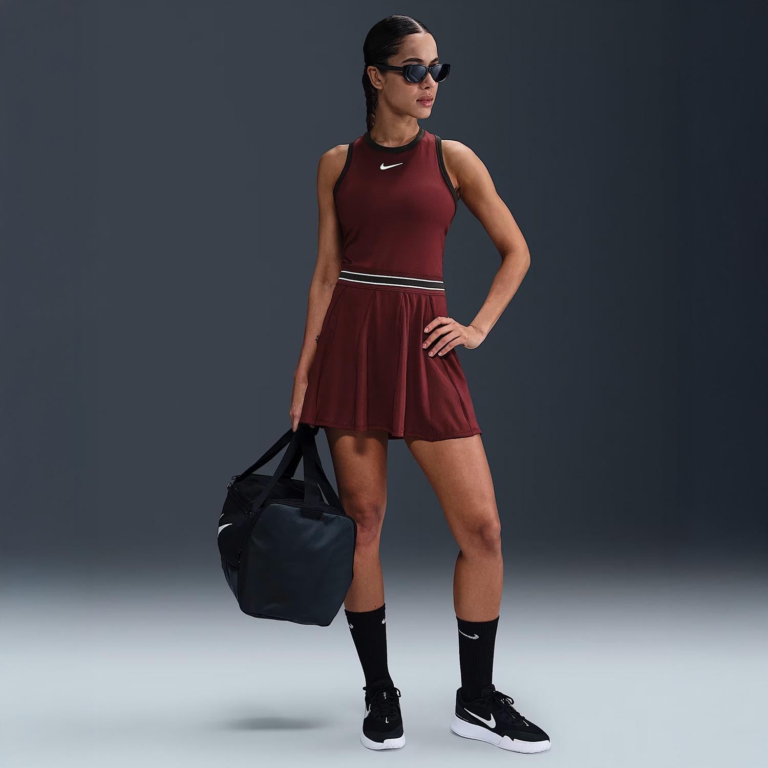 NikeCourt Slam Kadın Dri-FIT Tenis Elbisesi