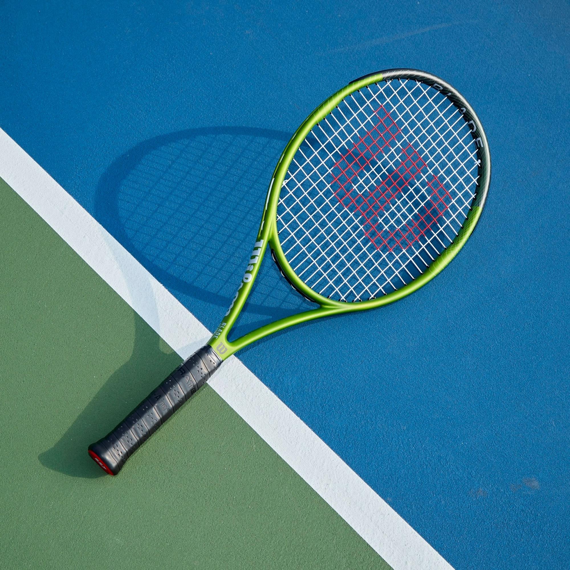 Wilson Blade Feel RXT 105 Tenis Raketi