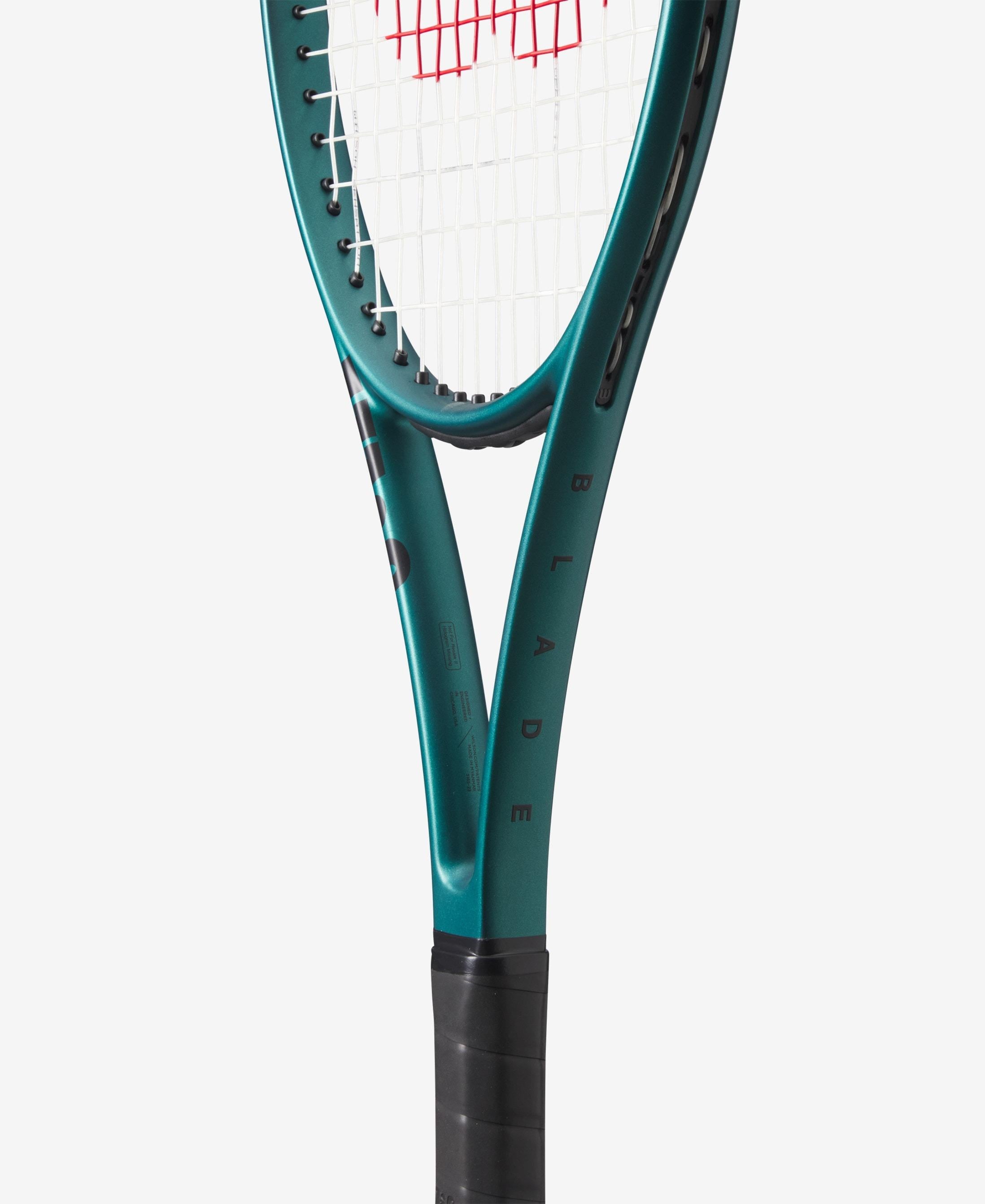Wilson Blade 101L v9 Tenis Raketi