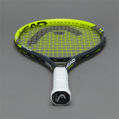 Novak 19 Tenis Raketi