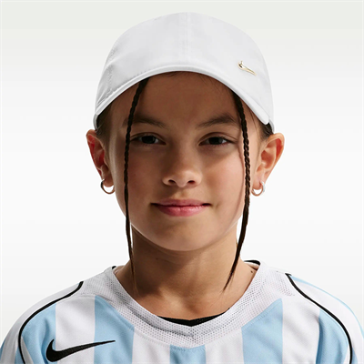 Nike Dri-FIT Club Swoosh Çocuk Tenis Şapkası - Beyaz/Gold