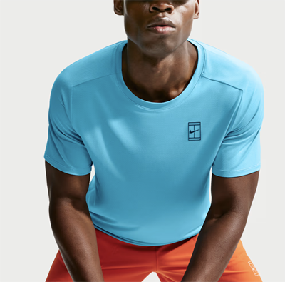 NikeCourt Advantage Dri-FIT Erkek Tenis Tişörtü