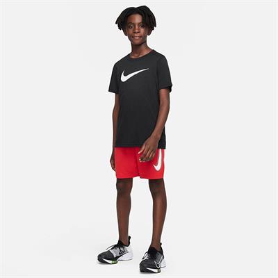 Nike Dri-FIT Multi+ Erkek Çocuk Antreman Şortu