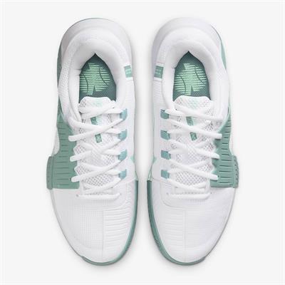 Nike Zoom GP Challenge 1 Sert Kort Kadın Tenis Ayakkabısı